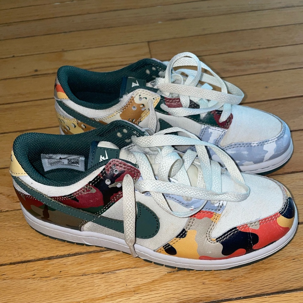 NIKE DUNK ‘CAMO’ SZ 3